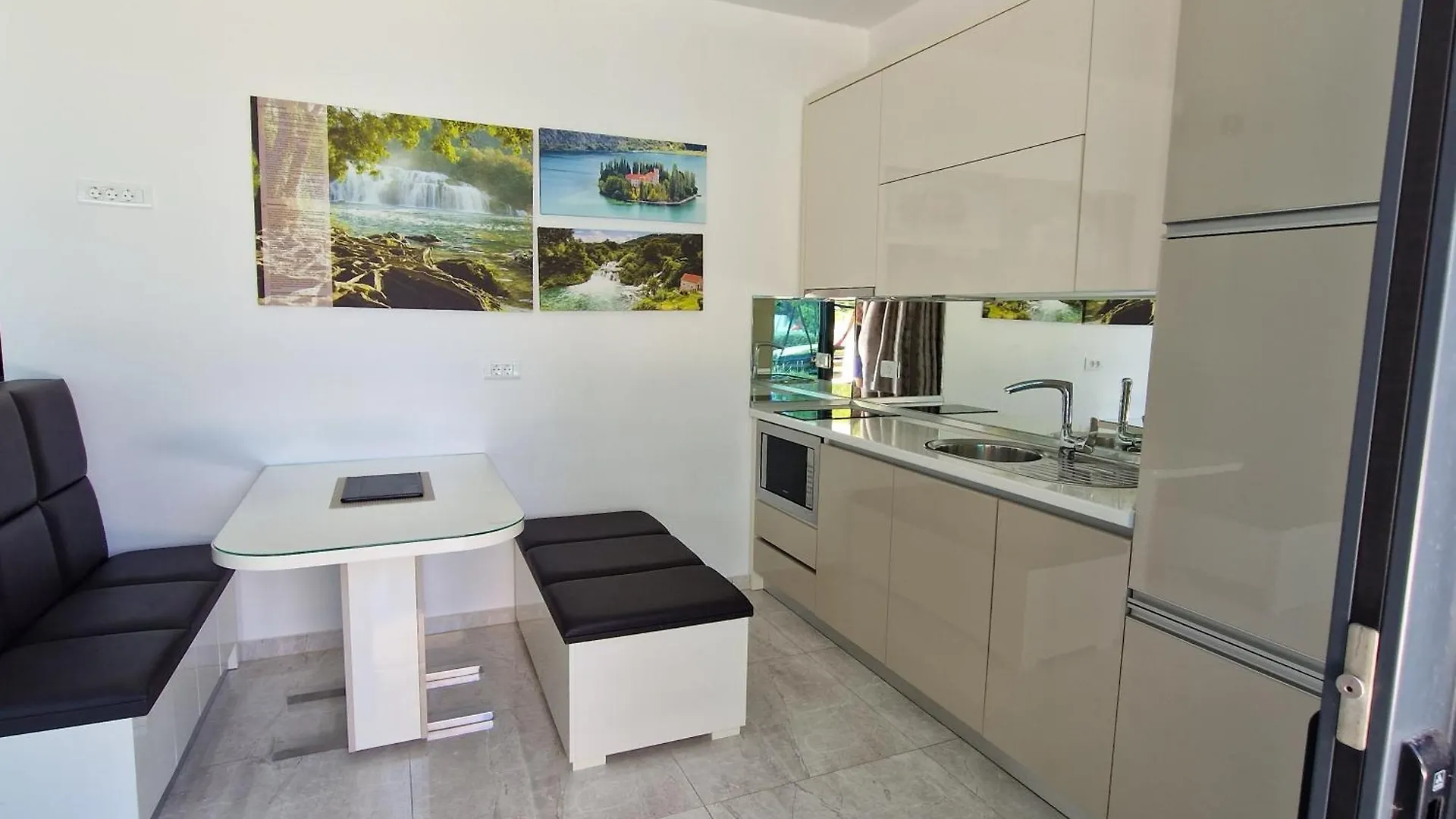 Apartments Dalmatia Infinity Bibinje Chorwacja
